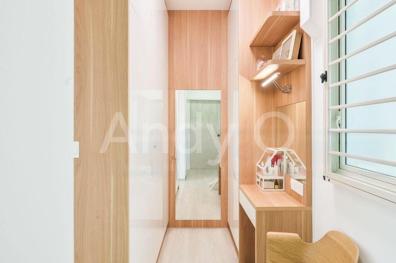 Premium HDB for Sale in  296A Bukit Batok Street 22 - Image 8
